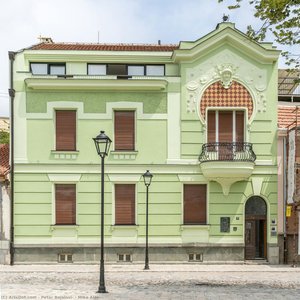 Mika Alas — Petar Bajalović
