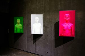 Body Paint (series) — Sembo Kensuke, Akaiwa Yae