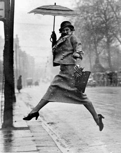 Jumping A Puddle — Martin Munkácsi
