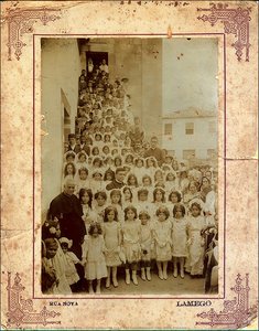 Girls Prepared For First Communion (col. Jose Pessoa) — Enrique Florido Berruelo