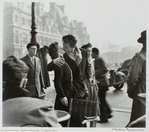 Le Baiser De L'hôtel De Ville — Robert Doisneau