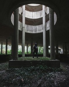 Abandoned School — Matteo Montaperto