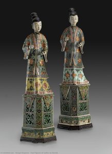 Two Figures Of Ladies On Stands — Kangxi Emperor