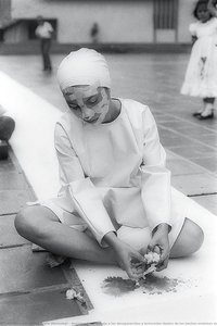 Anónimo 1 (homenaje A Los Desaparecidos Y Torturados Dentro De Los Hechos Violentos Durante El Gobierno De Turbay Ayala) (anonymous 1 [homage To Those Disappeared And Tortured In Violent Incidents]) — María Evelia Marmolejo
