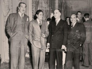 Hashim Khan (extreme Right) And Roshan Khan (second From Left) At The United States Embassy In Washington. 1950. — The Citizens Archive Of Pakistan (cap)