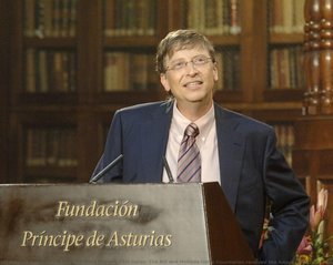 Bill Gates, The Bill and Melinda Gates Foundation received the Award for International Cooperation
