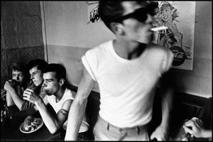 Man In Sunglasses Smoking. — Bruce Davidson