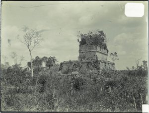 Photograph Of Chichén Itzá Taken By A.p. Maudslay — Alfred Percival Maudslay