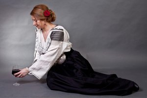 Aievea Collection; \nmuntenia Traditional Shirt;\nbased On Artefact Of The National Museum Of The Romanian Peasant — Stefania Atanasiu
