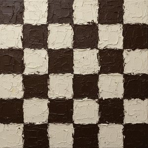 Fragmentierte Echos In Umbra Und Creme: Eine Monolithische Studie Taktiler Schatten — David Moreau