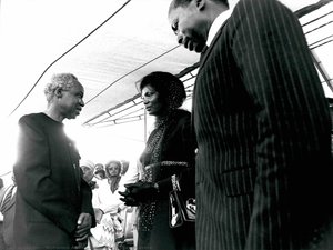 Tanzania’s Julius Nyerere — Mohamed Amin, Contemporary Realism