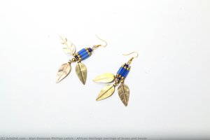 African Heritage earrings of brass and beads