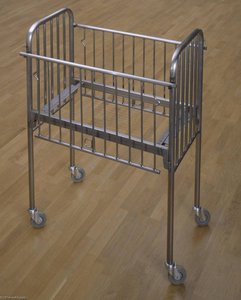 Incommunicado — Mona Hatoum