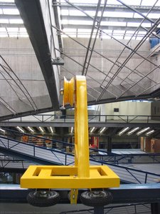 Utilitário Centro Cultural (lado B) — Francisco Togni