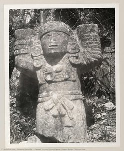 [carved Mayan Stone Figure, Mayan Ruins Chichen Itza] — Oktavio Medeljin