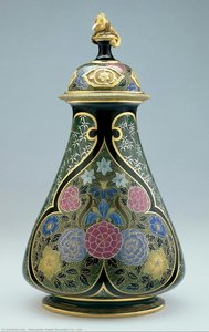 Worcester Royal Porcelain Co., Ltd.