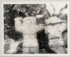[carved Mayan Stone Figure, Mayan Ruins Chichen Itza] — Oktavio Medeljin