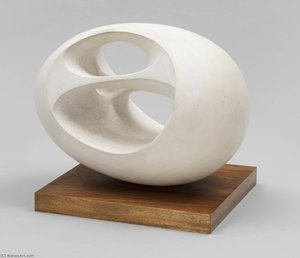 Oval Sculpture (no. 2) — Barbara Hepworth