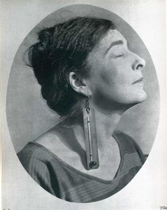 Mina Loy — Man Ray