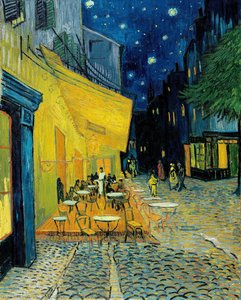 Terrasse eines Cafés bei Nacht (Place du Forum)