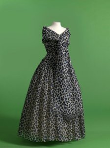 Dress With Stole — Christian Dior, Contemporary Realism