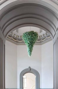 Seafoam And Amber Tipped Chandelier — Dale Chihuly