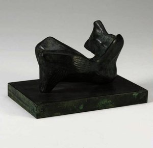 Reclining Figure. Points