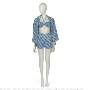 Ensemble in printed cotton twill comprising beach jacket, bikini top and swimming trunks