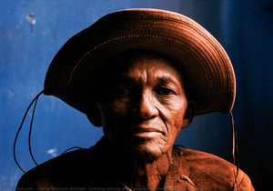 Cowboy Resting After Vaquejada, Morada Nova, Ce. Brazil — シーラ・モーリーン・ビシリアット