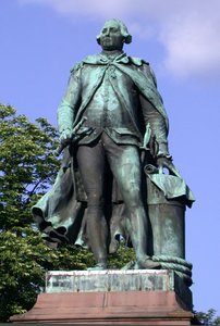 Statue De La Pérouse À Albi