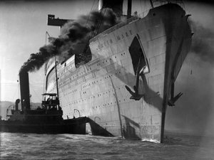 Hmt Queen Mary Assisted By A Tug, Probably Ss Heroic — Samuel J Hood Studio