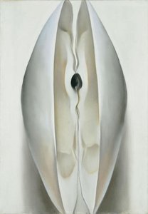 Slightly Open Clam Shell — Georgia O'keeffe