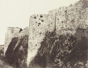 Le Krak Des Chevaliers. Extérieur Ouest De La Deuxième Enceinte — Louis-jean-baptiste-alexandre De Clercq, 19th-century Photography