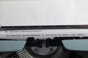 La Confesión — Juliana Emilia Fusco Miyares
