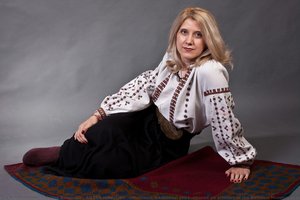 Aievea Collection; \nmuntenia Traditional Shirt;\nbased On Artefact Of The National Museum Of The Romanian Peasant — Carolina Birzaianu, Contemporary Realism