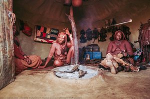 Himba Women Sitting In The Shadow — Angelo Chiacchio, Contemporary Realism