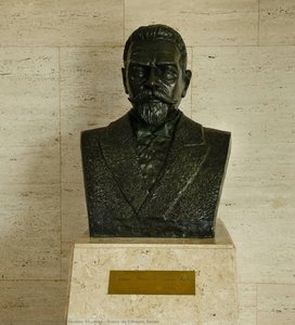 Busto de Campos Salles