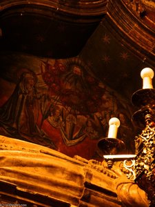 Sepulcre de Sança Ximenis de Cabrera, a la Catedral de Barcelona; escultura de Pere Oller, pintura de Lluís Dalmau (s XV)