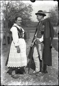 A Couple Wearing Traditional Costumes Of The Łąccy Highlanders — Mieczysław Cholewa