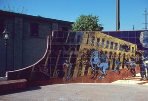 El Grito (The Cry) – left panel distant view