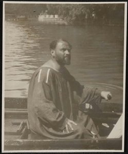 Gustav Klimt in a rowing boat on Lake Attersee, photographed by Emma Bacher