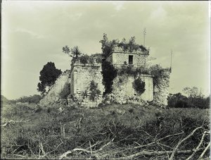 Photograph Of Chichén Itzá Taken By A.p. Maudslay — Alfred Percival Maudslay