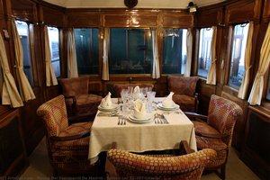 Saloon car ZZ-307-Interior