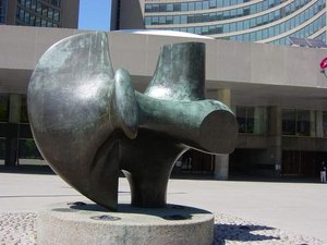 Three Way Piece No. 2 (the Archer) — Henry Moore