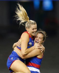 Photographers Choice - Aflw 2019 Rd 06 — Mikael Andreas Vilson