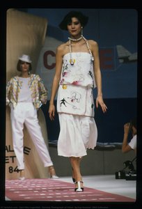 Runway Photograph Of Chloé, Spring/summer 1984 Collection — Karl Otto Lagerfeld