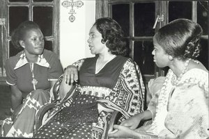 Mrs. Pamela Mboya, Mrs. Martin Luther King And Mrs. Terry Kariuki — Mohamed Amin