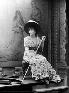 Sarah Bernhardt As Floria Tosca In Sardou's Play 'la Tosca' ( Act 1) — Félix Nadar, Pictorialism