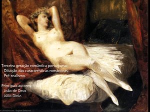 Frauen-Nacktfigur auf einem Divan
