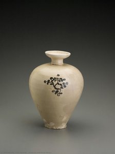 Broad Jar With Floral Design — Liao Dynasty
